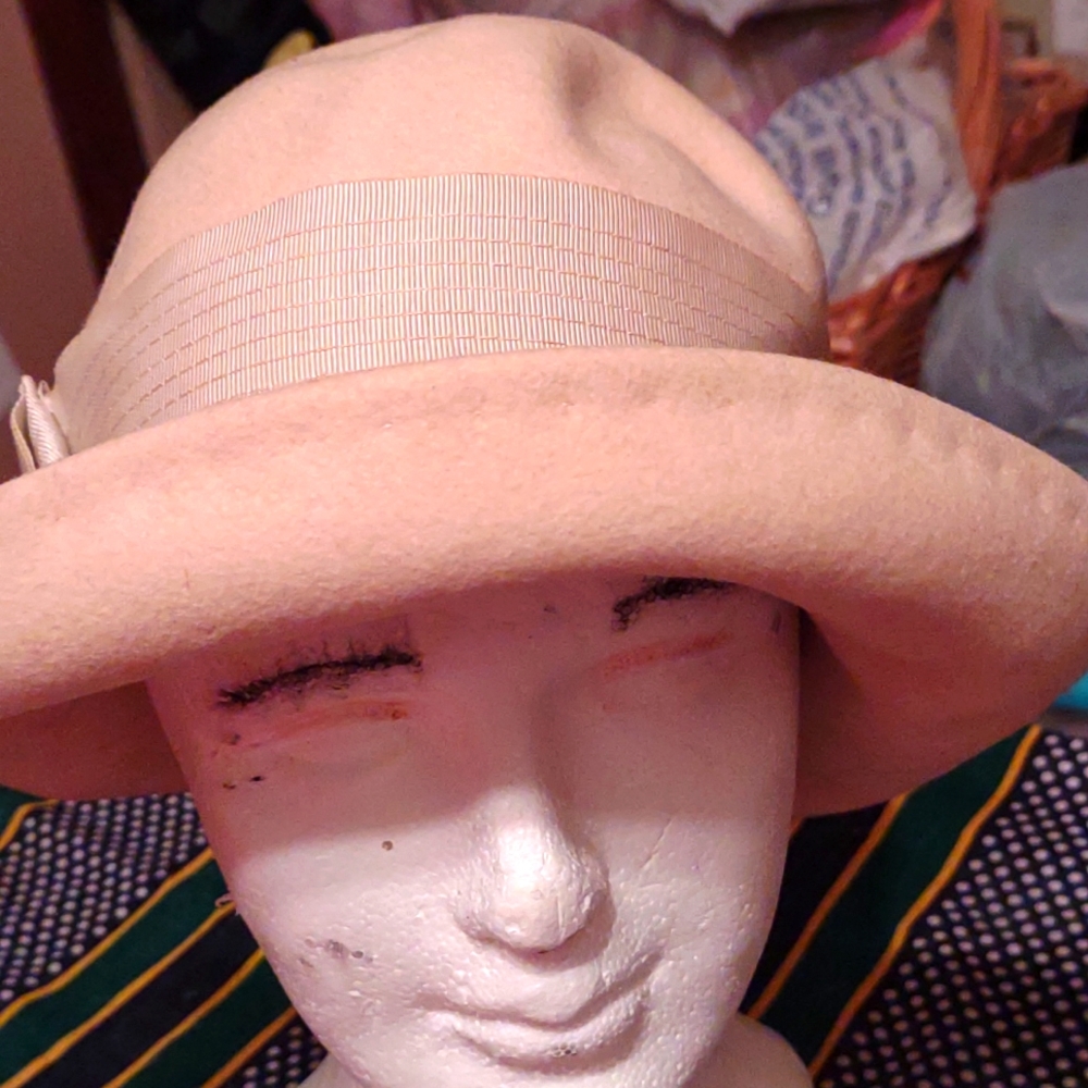 Women's accessories